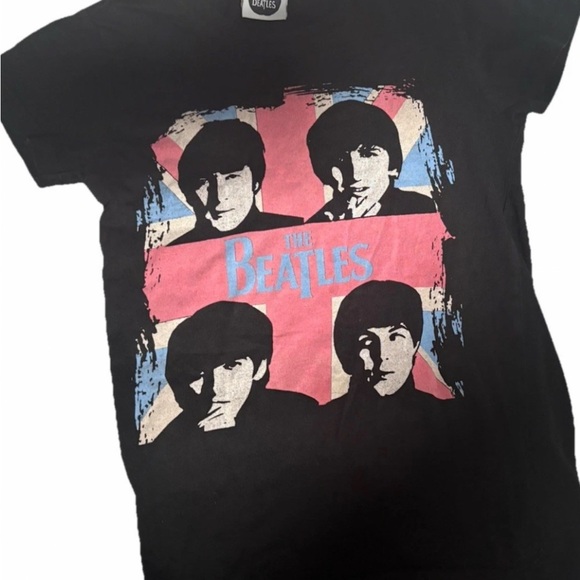 The Beatles Other - The Beatles Black Tee with Blue and Pink Design